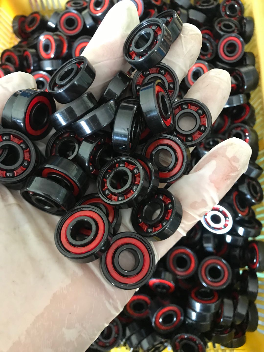 black skateboard bearings